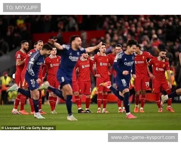 亚特兰大主场大败利物浦，遭淘汰欧冠，欧冠亚特兰大对利物浦视频