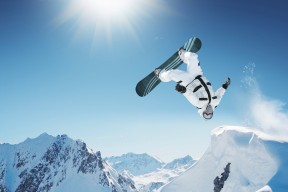 开云官方下载-24分大逆转，拿下东部第一！吉迪29+15+12，连续两场三双比肩乔丹，吉迪篮球