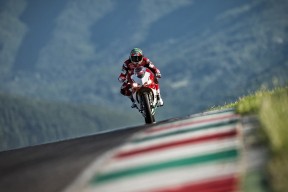 开云体育平台-33分钟34+10！状元是真的打出来了，都眉清目秀起来了，状元打一成语是什么成语